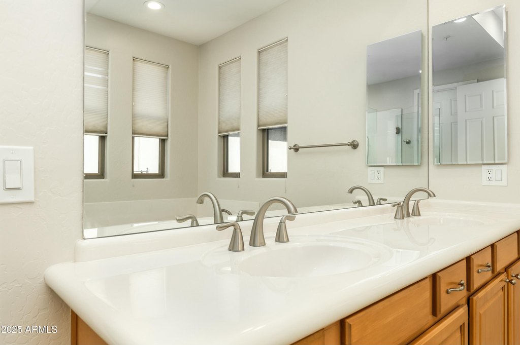 Scottsdale, Arizona, 85255, United States, 3 Bedrooms Bedrooms, ,4 BathroomsBathrooms,Residential,Forsale,1953448