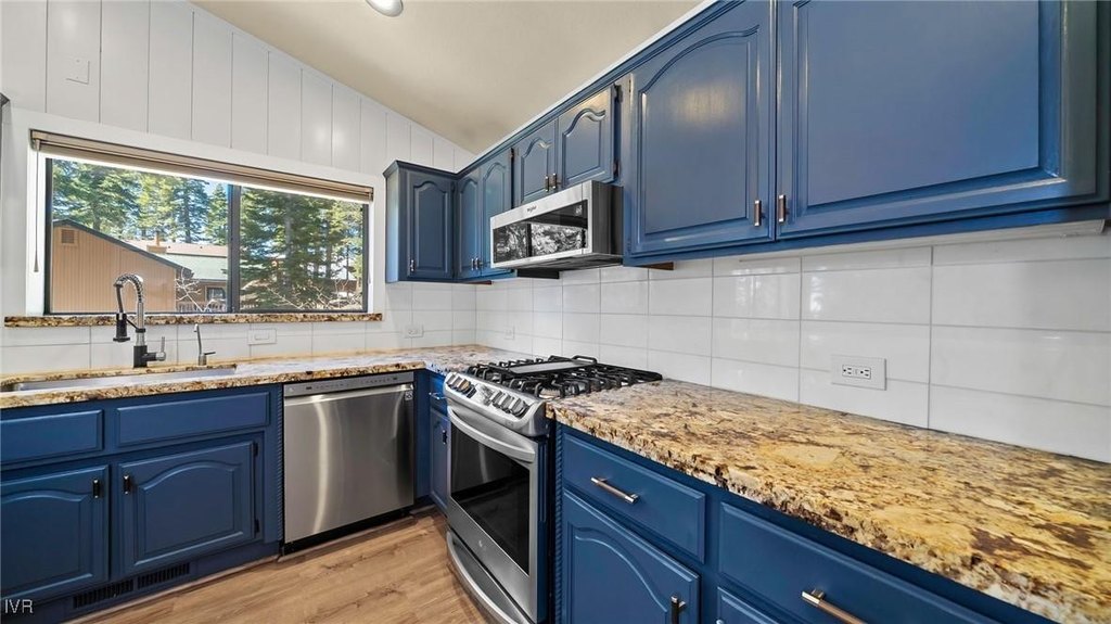 Incline Village, Nevada, 89451, United States, 3 Bedrooms Bedrooms, ,2.5 BathroomsBathrooms,Residential,Forsale,1973562