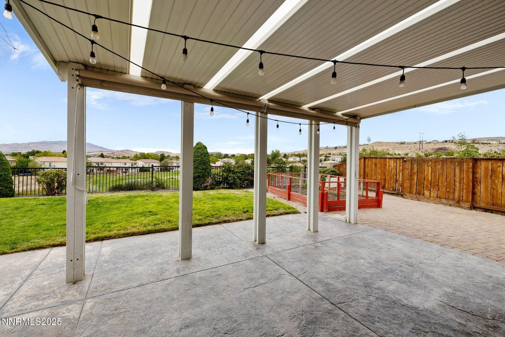 Sparks, Nevada, 89434, United States, 3 Bedrooms Bedrooms, ,2 BathroomsBathrooms,Residential,Forsale,1954162