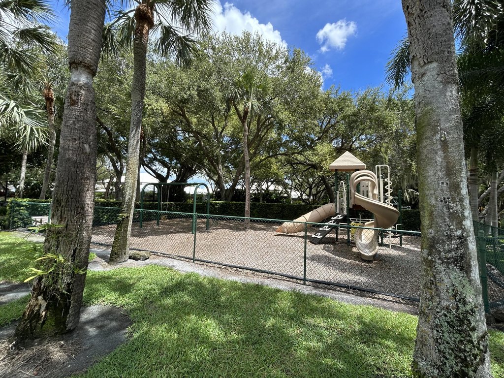 Boca Raton, Florida, 33487, United States, 4 Bedrooms Bedrooms, ,4.5 BathroomsBathrooms,Residential,Forsale,1969922