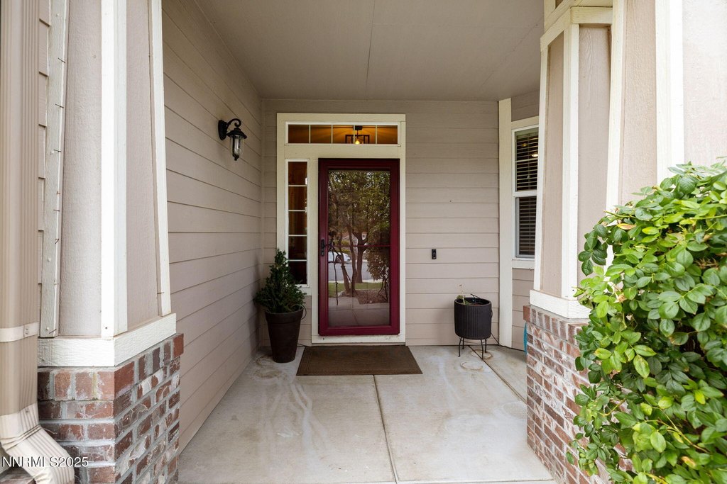 Sparks, Nevada, 89434, United States, 3 Bedrooms Bedrooms, ,2 BathroomsBathrooms,Residential,Forsale,1954162