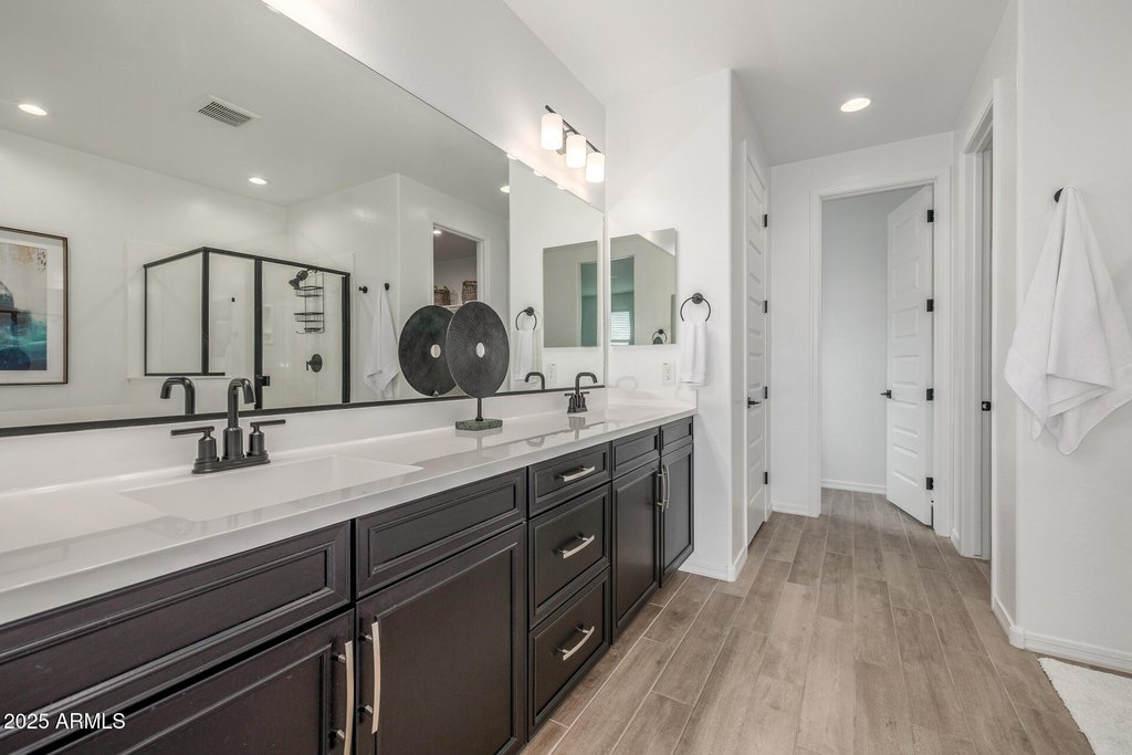 Gold Canyon, Arizona, 85118, United States, 4 Bedrooms Bedrooms, ,3 BathroomsBathrooms,Residential,Forsale,1953466