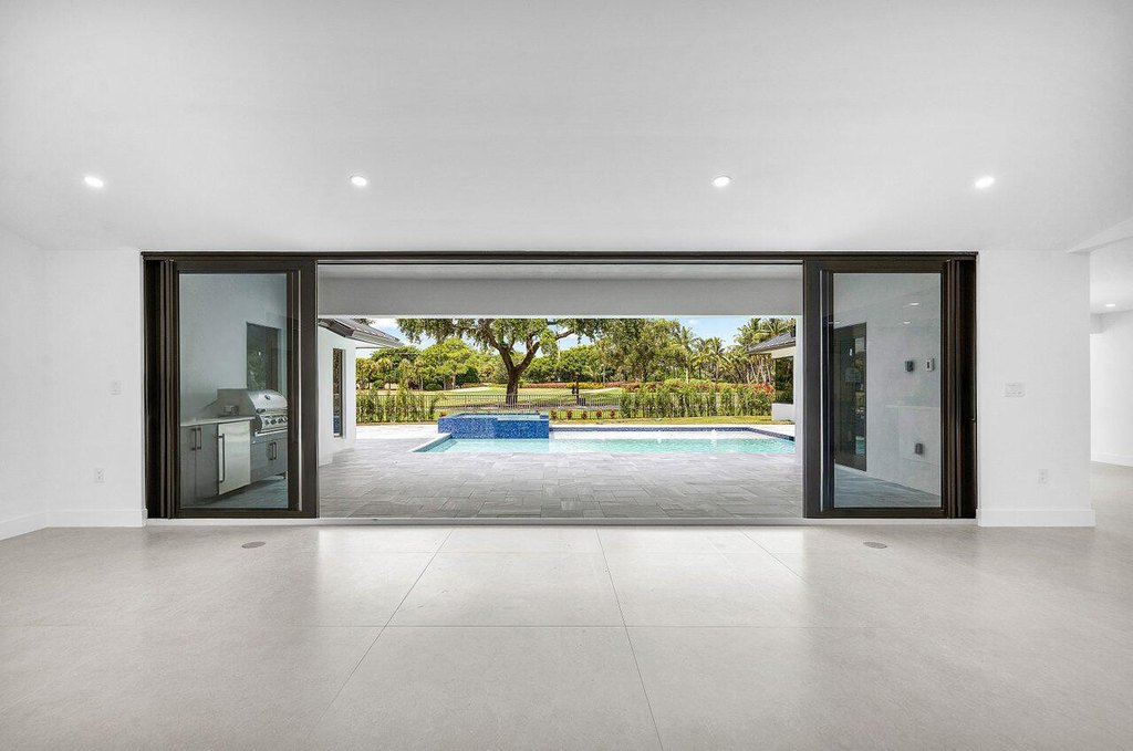 Delray Beach, Florida, 33445, United States, 4 Bedrooms Bedrooms, ,4.5 BathroomsBathrooms,Residential,Forsale,1952520