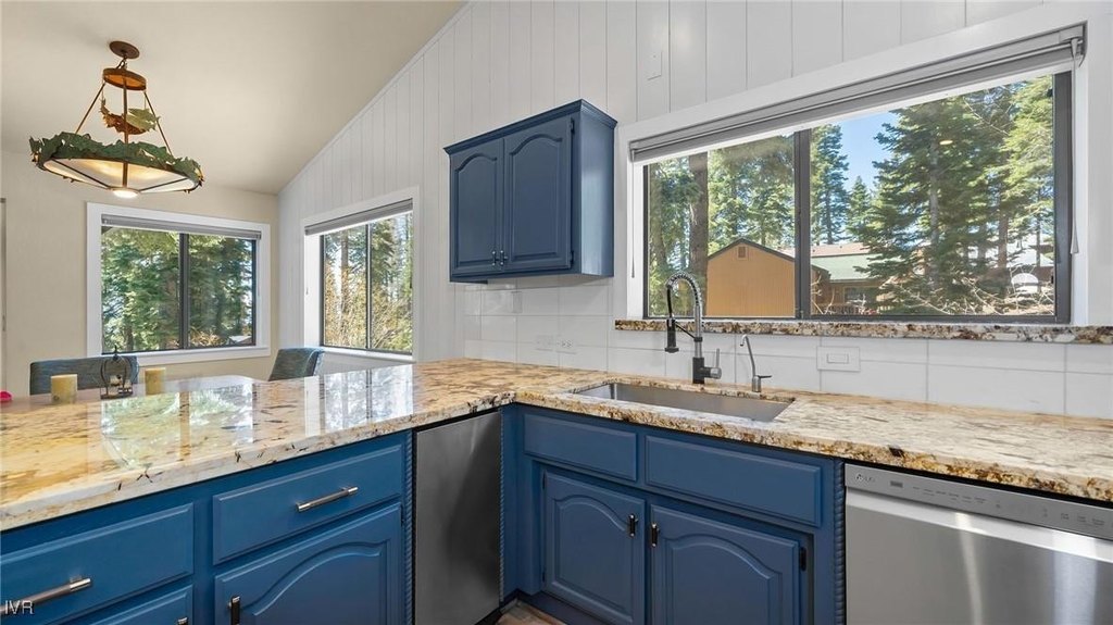 Incline Village, Nevada, 89451, United States, 3 Bedrooms Bedrooms, ,2.5 BathroomsBathrooms,Residential,Forsale,1973562