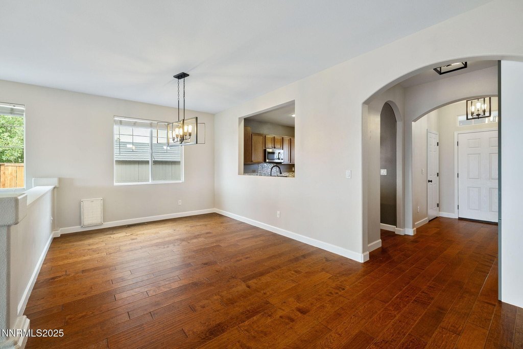 Sparks, Nevada, 89434, United States, 3 Bedrooms Bedrooms, ,2 BathroomsBathrooms,Residential,Forsale,1954162