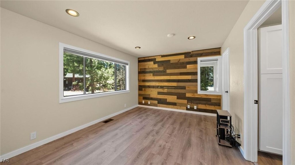 Incline Village, Nevada, 89451, United States, 3 Bedrooms Bedrooms, ,2.5 BathroomsBathrooms,Residential,Forsale,1973562