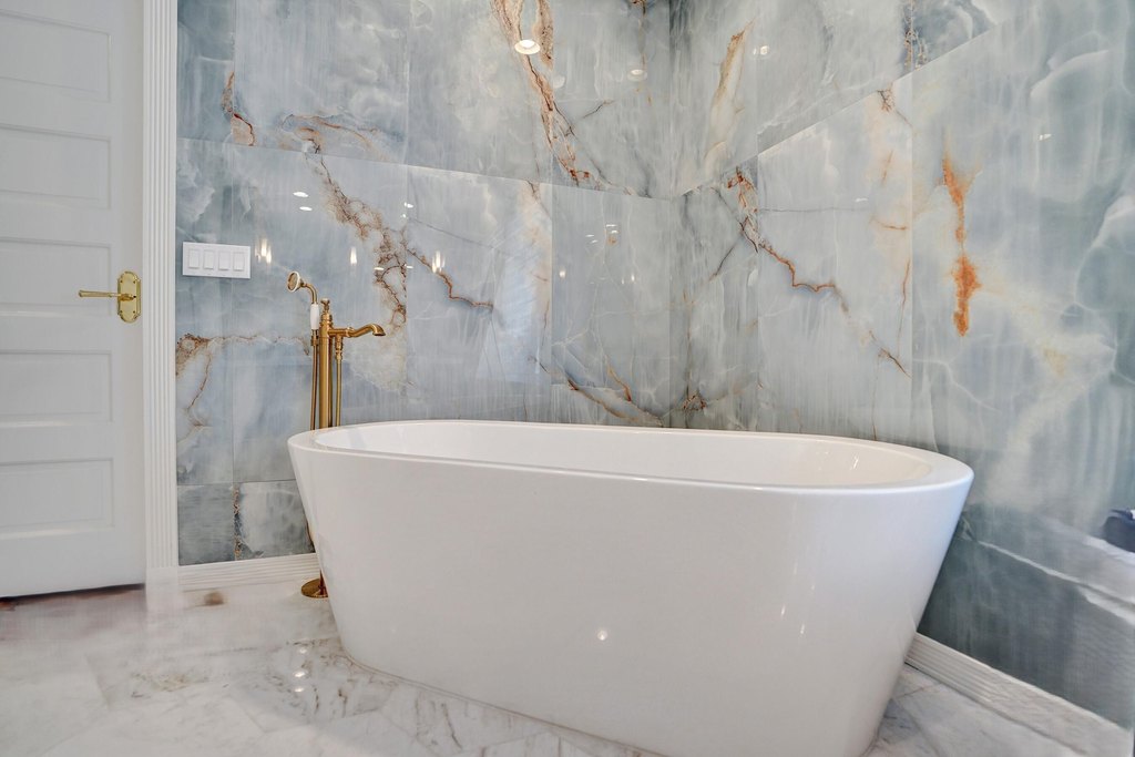 Boca Raton, Florida, 33487, United States, 4 Bedrooms Bedrooms, ,4.5 BathroomsBathrooms,Residential,Forsale,1969922