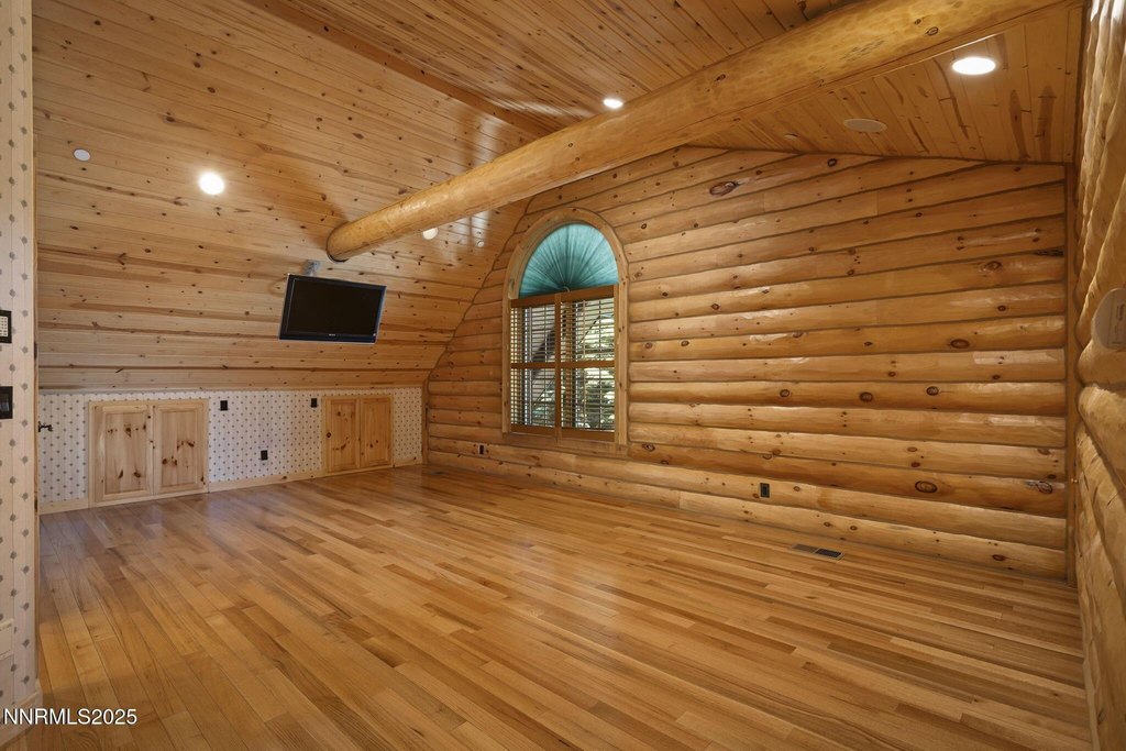 Gardnerville, Nevada, 89460, United States, 4 Bedrooms Bedrooms, ,5.5 BathroomsBathrooms,Residential,Forsale,1967394