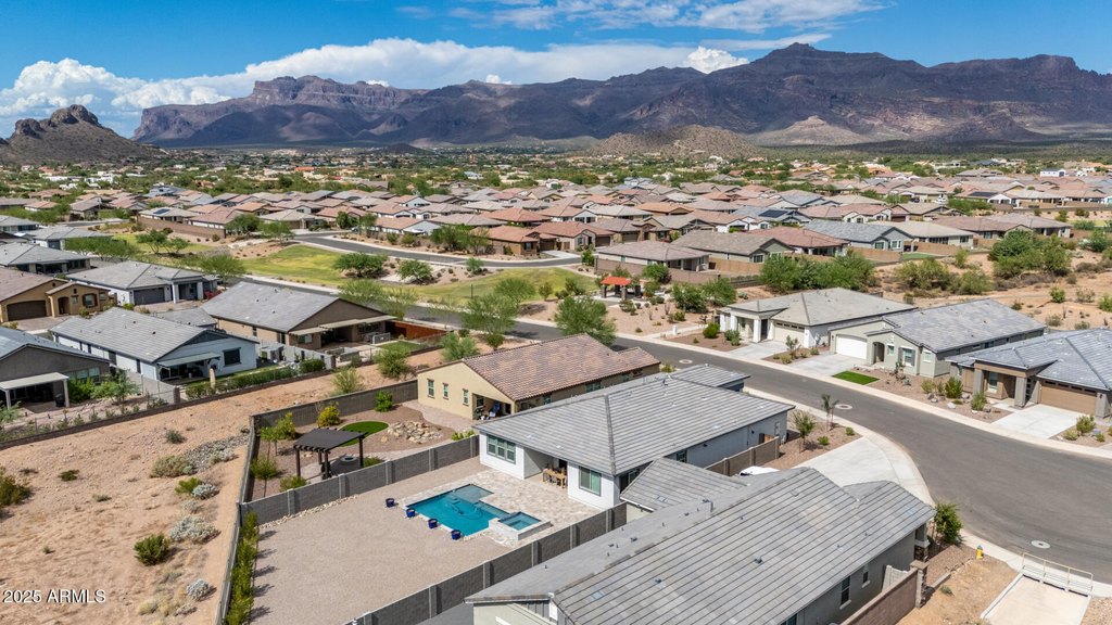 Gold Canyon, Arizona, 85118, United States, 4 Bedrooms Bedrooms, ,3 BathroomsBathrooms,Residential,Forsale,1953466