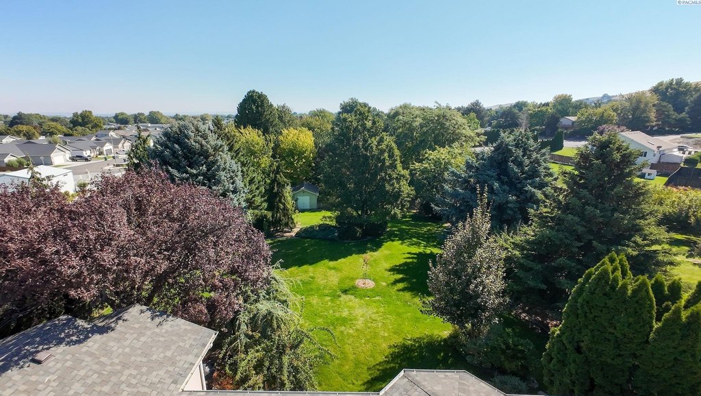 Kennewick, Washington, 99337, United States, 3 Bedrooms Bedrooms, ,2 BathroomsBathrooms,Residential,Forsale,1964557