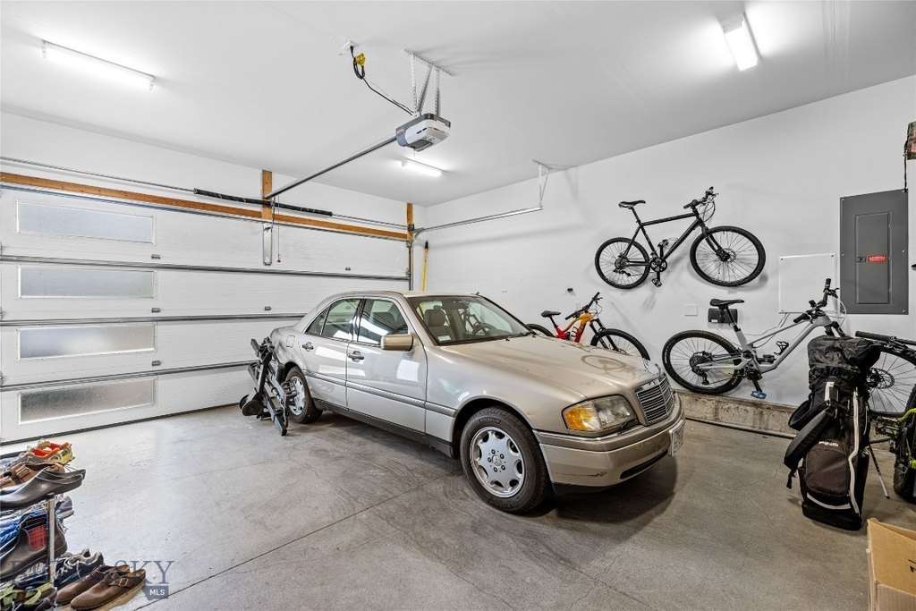 Bozeman, Montana, 59718, United States, 3 Bedrooms Bedrooms, ,2.5 BathroomsBathrooms,Residential,Forsale,1986982