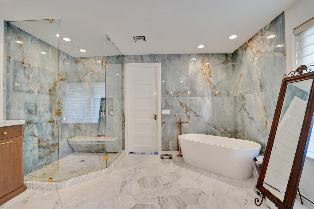 Boca Raton, Florida, 33487, United States, 4 Bedrooms Bedrooms, ,4.5 BathroomsBathrooms,Residential,Forsale,1969922