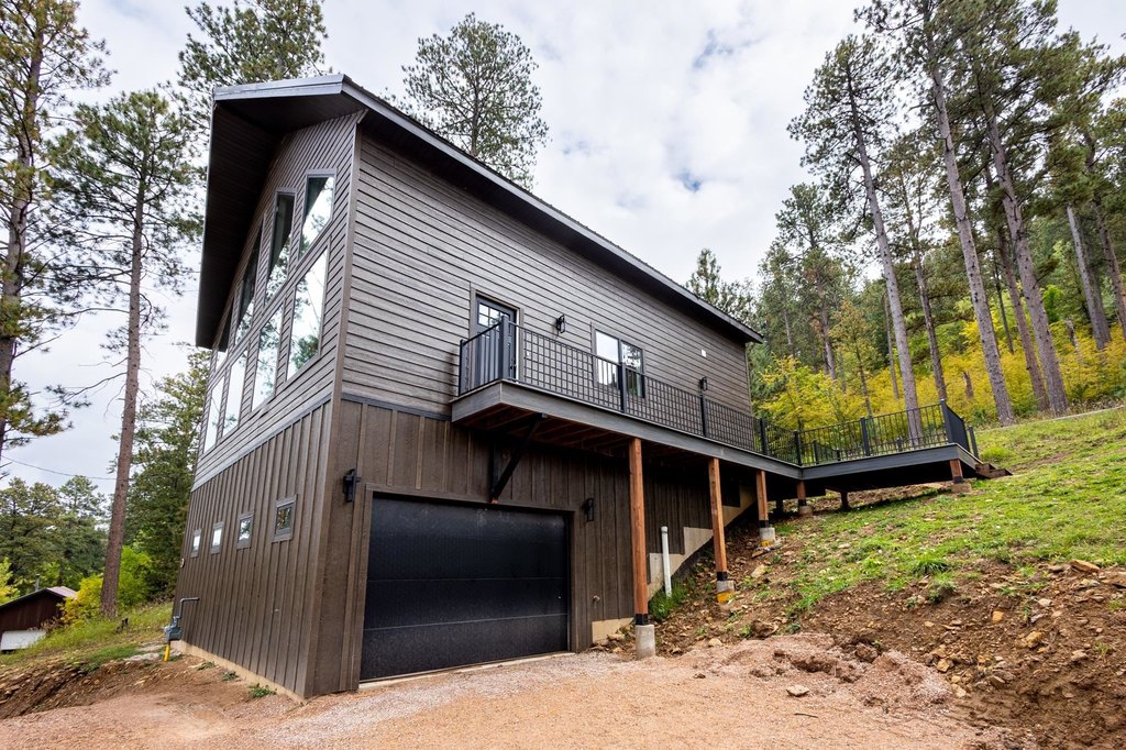 Deadwood, South Dakota, 57732, United States, 3 Bedrooms Bedrooms, ,2.5 BathroomsBathrooms,Residential,Forsale,1945958