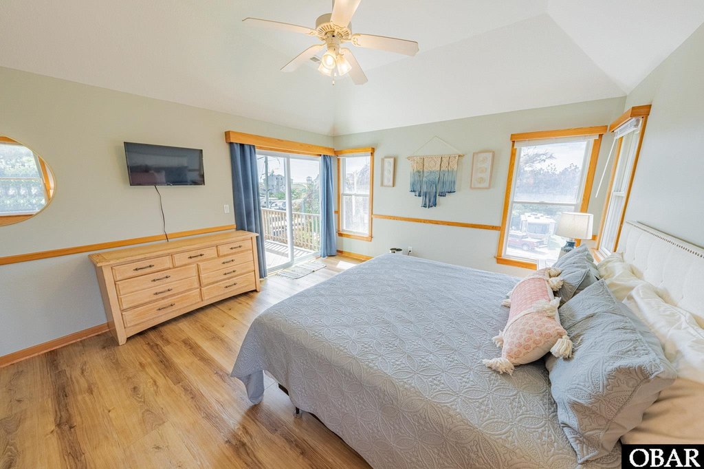 Waves, North Carolina, 27982, United States, 8 Bedrooms Bedrooms, ,7.5 BathroomsBathrooms,Residential,Forsale,2008058