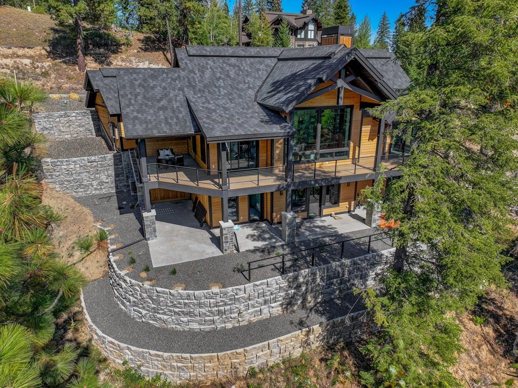 Donnelly, Idaho, 83615, United States, 4 Bedrooms Bedrooms, ,3.5 BathroomsBathrooms,Residential,Forsale,1889371