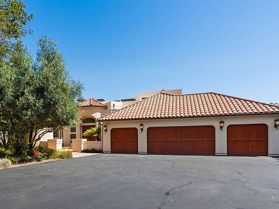 Santa Rosa, California, 95403, United States, 4 Bedrooms Bedrooms, ,4 BathroomsBathrooms,Residential,Forsale,1953137