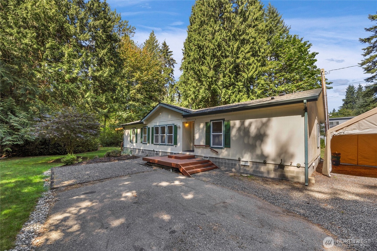 Bothell, Washington, 98021, United States, 3 Bedrooms Bedrooms, ,2 BathroomsBathrooms,Residential,Forsale,1946241