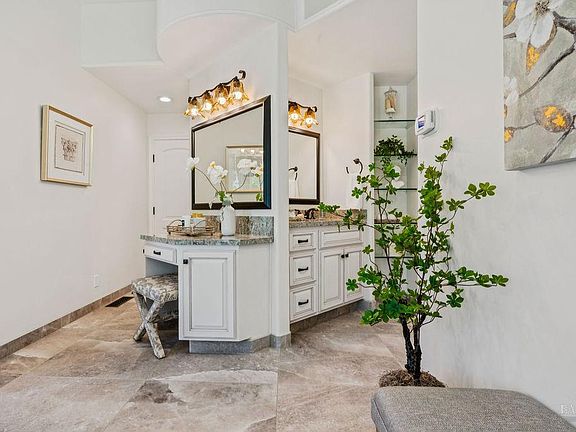 Santa Rosa, California, 95403, United States, 4 Bedrooms Bedrooms, ,4 BathroomsBathrooms,Residential,Forsale,1953137