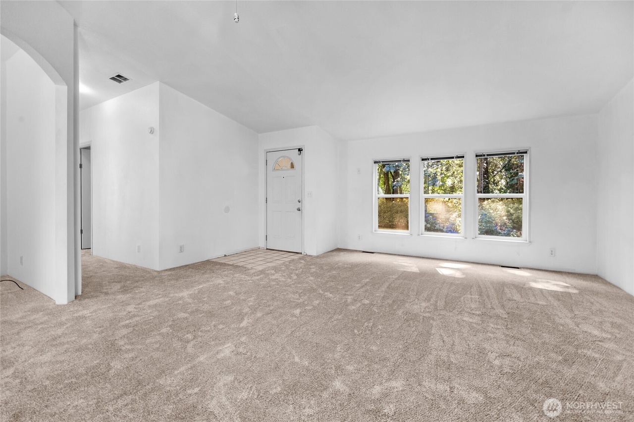 Bothell, Washington, 98021, United States, 3 Bedrooms Bedrooms, ,2 BathroomsBathrooms,Residential,Forsale,1946241