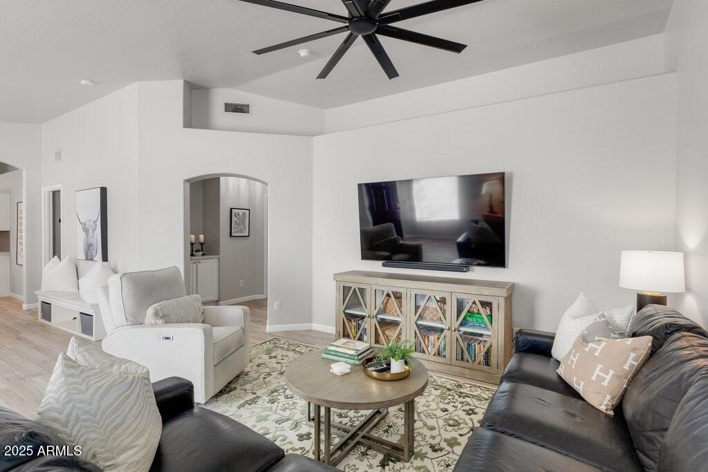 Cave Creek, Arizona, 85331, United States, 3 Bedrooms Bedrooms, ,2 BathroomsBathrooms,Residential,Forsale,1953455