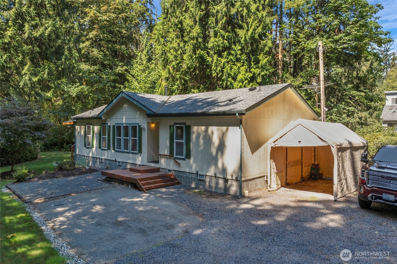 Bothell, Washington, 98021, United States, 3 Bedrooms Bedrooms, ,2 BathroomsBathrooms,Residential,Forsale,1946241