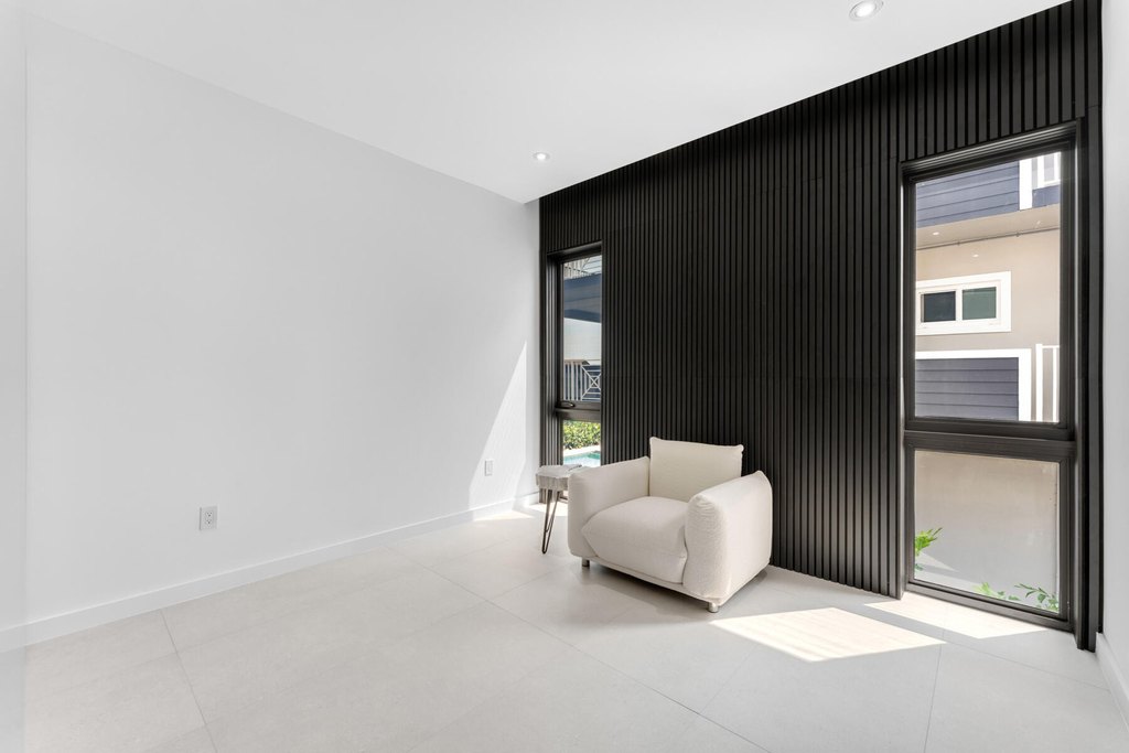 Key Largo, Florida, 33037, United States, 6 Bedrooms Bedrooms, ,5 BathroomsBathrooms,Residential,Forsale,2011107