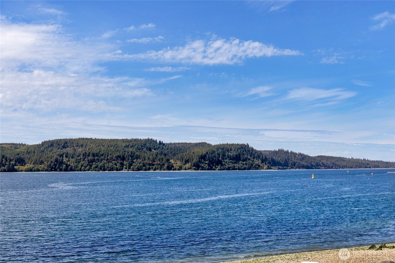 Silverdale, Washington, 98383, United States, 5 Bedrooms Bedrooms, ,3 BathroomsBathrooms,Residential,Forsale,1946238