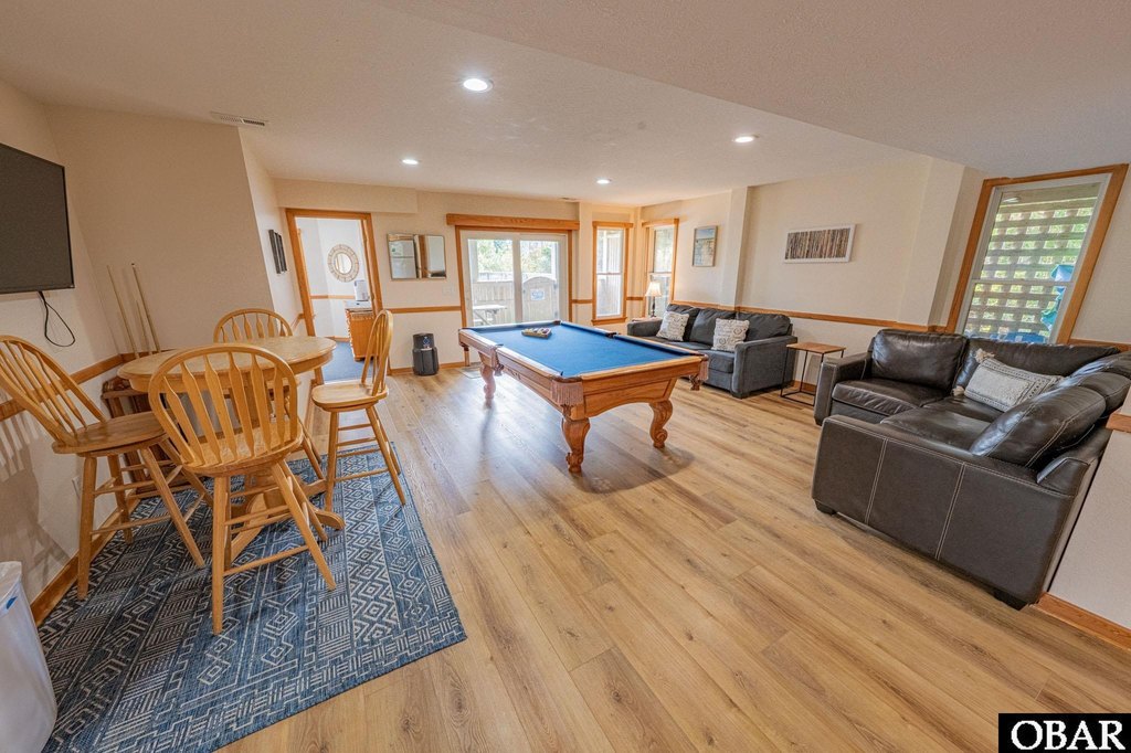 Waves, North Carolina, 27982, United States, 8 Bedrooms Bedrooms, ,7.5 BathroomsBathrooms,Residential,Forsale,2008058