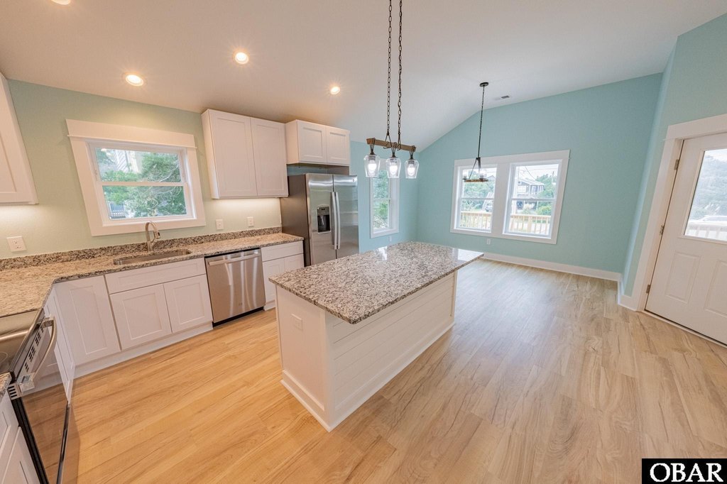 Avon, North Carolina, 27915, United States, 3 Bedrooms Bedrooms, ,2.5 BathroomsBathrooms,Residential,Forsale,2008040