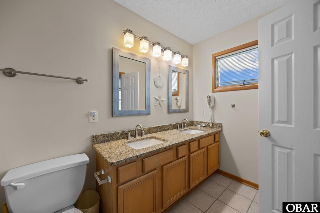 Corolla, North Carolina, 27927, United States, 4 Bedrooms Bedrooms, ,3.5 BathroomsBathrooms,Residential,Forsale,1964349