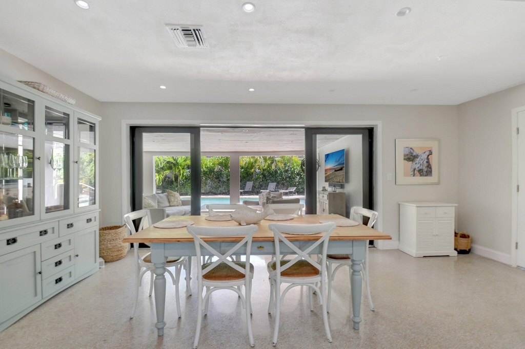 Delray Beach, Florida, 33444, United States, 3 Bedrooms Bedrooms, ,3 BathroomsBathrooms,Residential,Forsale,1905192