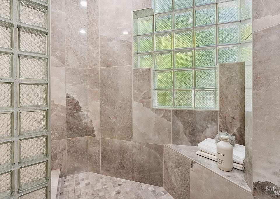 Santa Rosa, California, 95403, United States, 4 Bedrooms Bedrooms, ,4 BathroomsBathrooms,Residential,Forsale,1953137