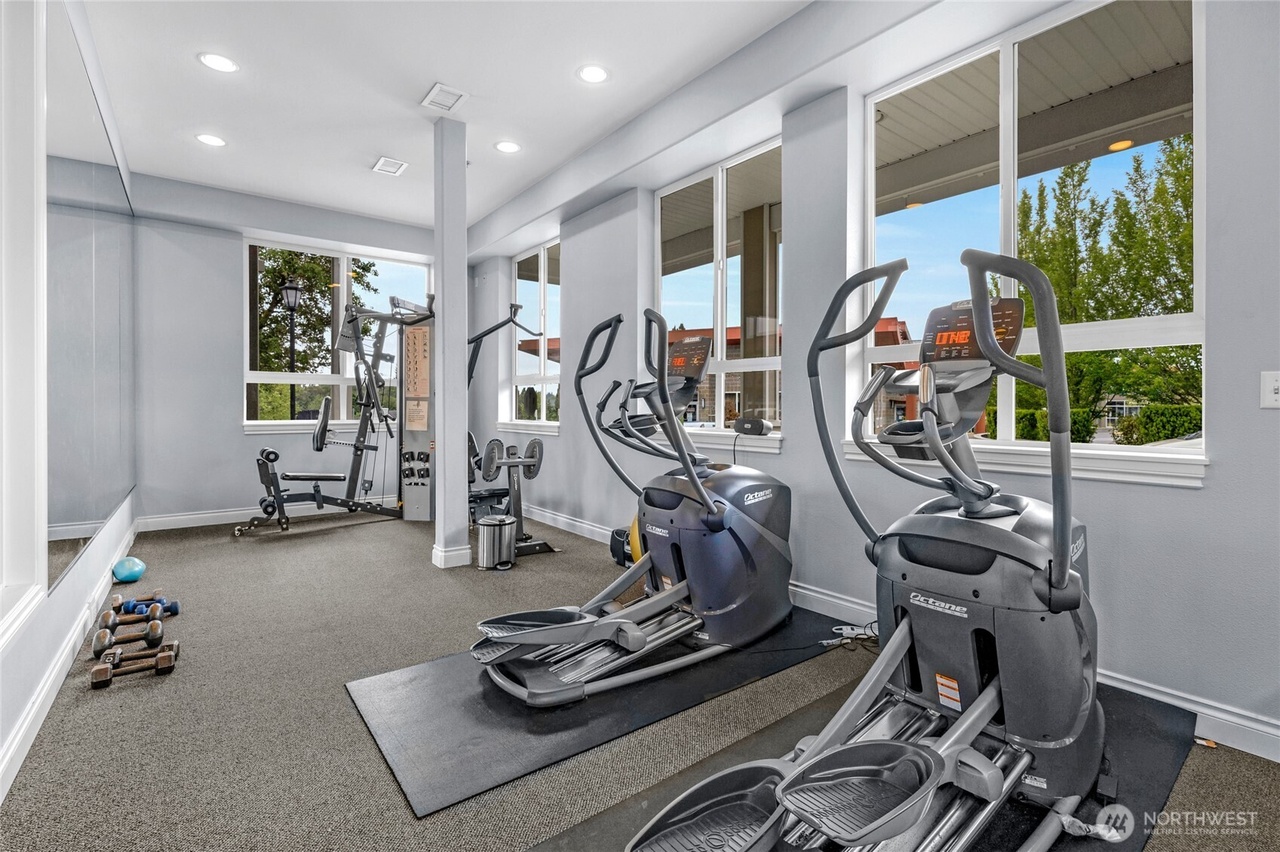 Bothell, Washington, 98012, United States, 2 Bedrooms Bedrooms, ,2 BathroomsBathrooms,Residential,Forsale,1946239