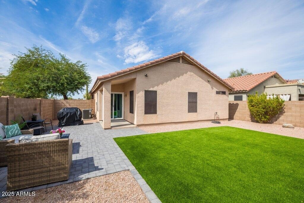 Cave Creek, Arizona, 85331, United States, 3 Bedrooms Bedrooms, ,2 BathroomsBathrooms,Residential,Forsale,1953455