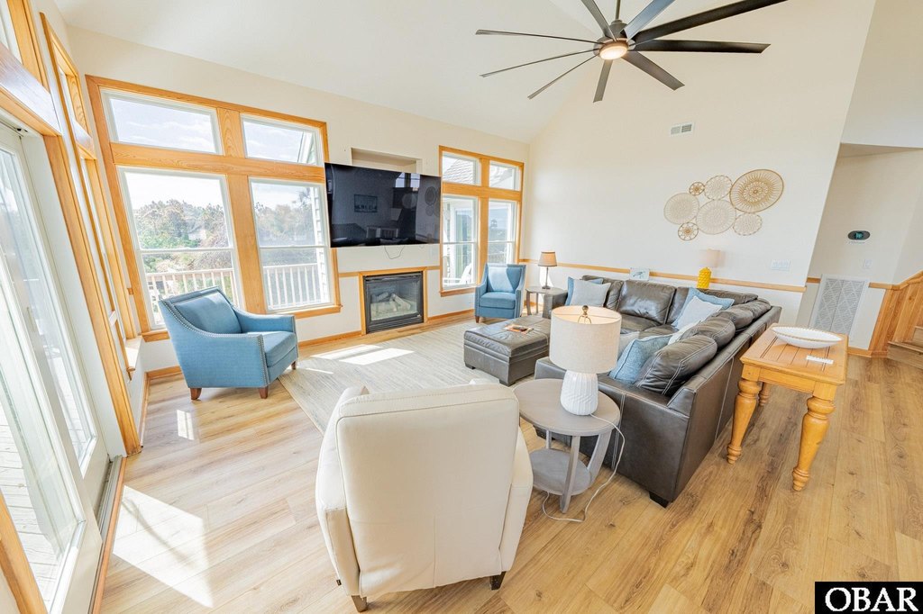 Waves, North Carolina, 27982, United States, 8 Bedrooms Bedrooms, ,7.5 BathroomsBathrooms,Residential,Forsale,2008058