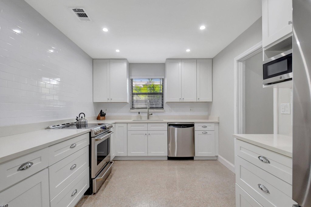Delray Beach, Florida, 33444, United States, 3 Bedrooms Bedrooms, ,3 BathroomsBathrooms,Residential,Forsale,1905192
