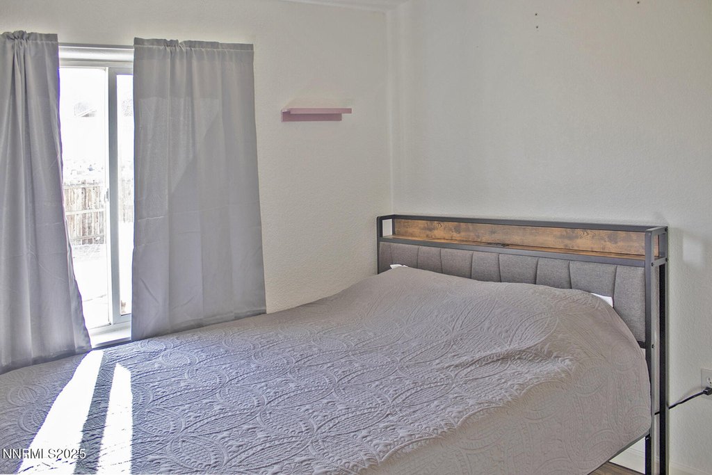 Reno, Nevada, 89508, United States, 3 Bedrooms Bedrooms, ,2 BathroomsBathrooms,Residential,Forsale,1993803