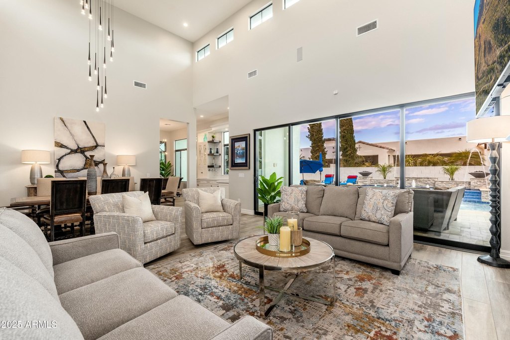 Gilbert, Arizona, 85297, United States, 6 Bedrooms Bedrooms, ,7 BathroomsBathrooms,Residential,Forsale,1953806