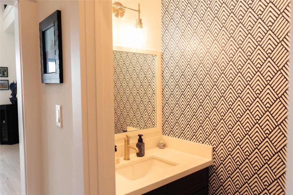 Taylor Lake Village, Texas, 77586, United States, 3 Bedrooms Bedrooms, ,2.5 BathroomsBathrooms,Residential,Forsale,1973421