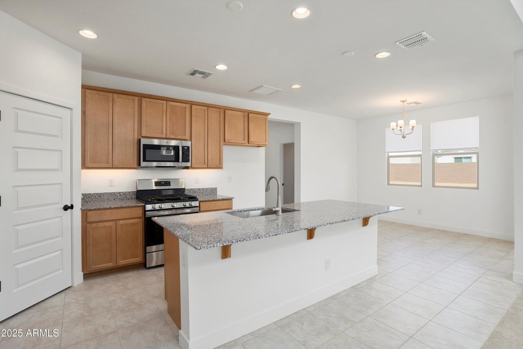 Litchfield Park, Arizona, 85340, United States, 5 Bedrooms Bedrooms, ,3 BathroomsBathrooms,Residential,Forsale,1971056