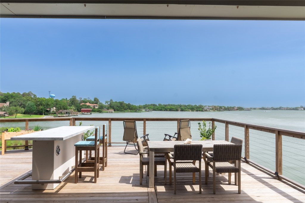 Taylor Lake Village, Texas, 77586, United States, 3 Bedrooms Bedrooms, ,2.5 BathroomsBathrooms,Residential,Forsale,1973421