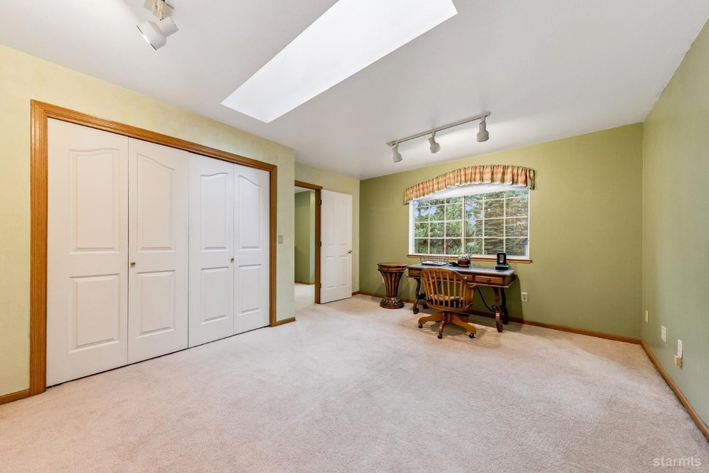 South Lake Tahoe, California, 96150, United States, 4 Bedrooms Bedrooms, ,3 BathroomsBathrooms,Residential,Forsale,1967386