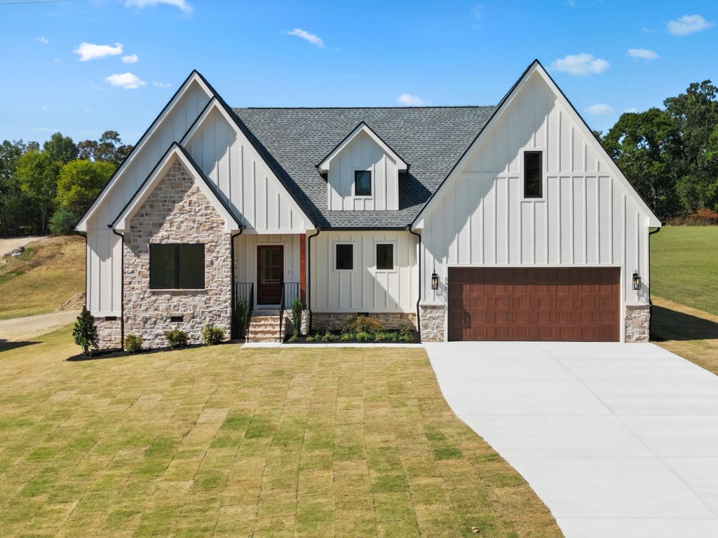 Cleveland, Tennessee, 37323, United States, 3 Bedrooms Bedrooms, ,2.5 BathroomsBathrooms,Residential,Forsale,1995338