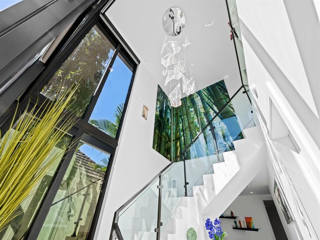 Fort Lauderdale, Florida, 33301, United States, 3 Bedrooms Bedrooms, ,3.5 BathroomsBathrooms,Residential,Forsale,1968235