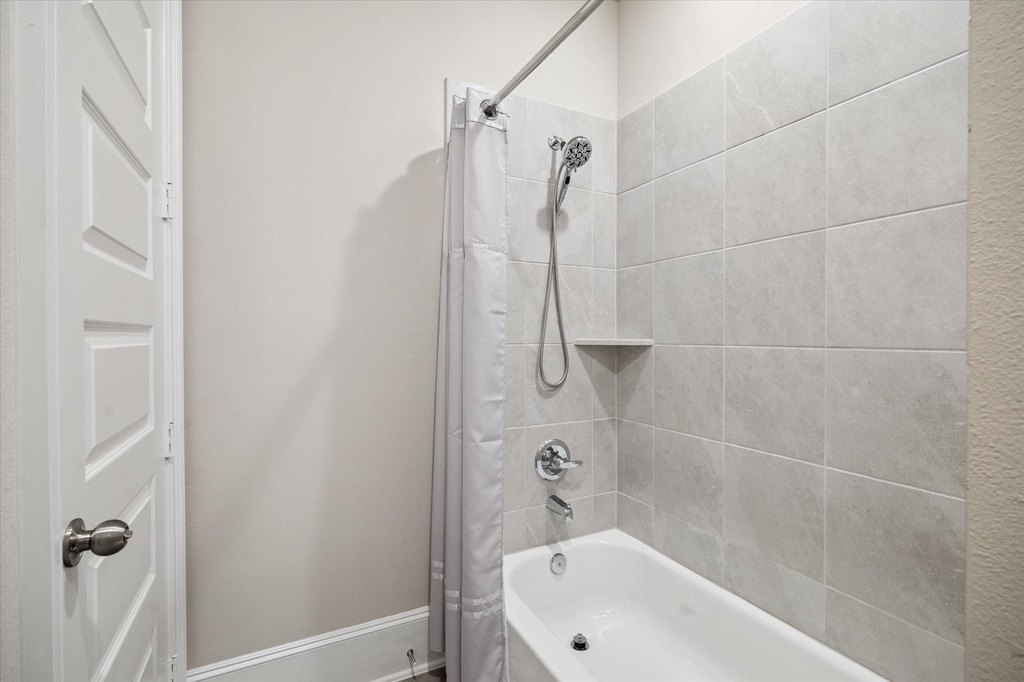 Conroe, Texas, 77318, United States, 4 Bedrooms Bedrooms, ,3 BathroomsBathrooms,Residential,Forsale,1954156