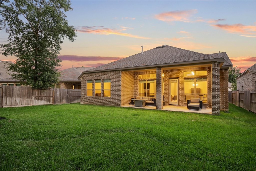 Conroe, Texas, 77318, United States, 4 Bedrooms Bedrooms, ,3 BathroomsBathrooms,Residential,Forsale,1954156