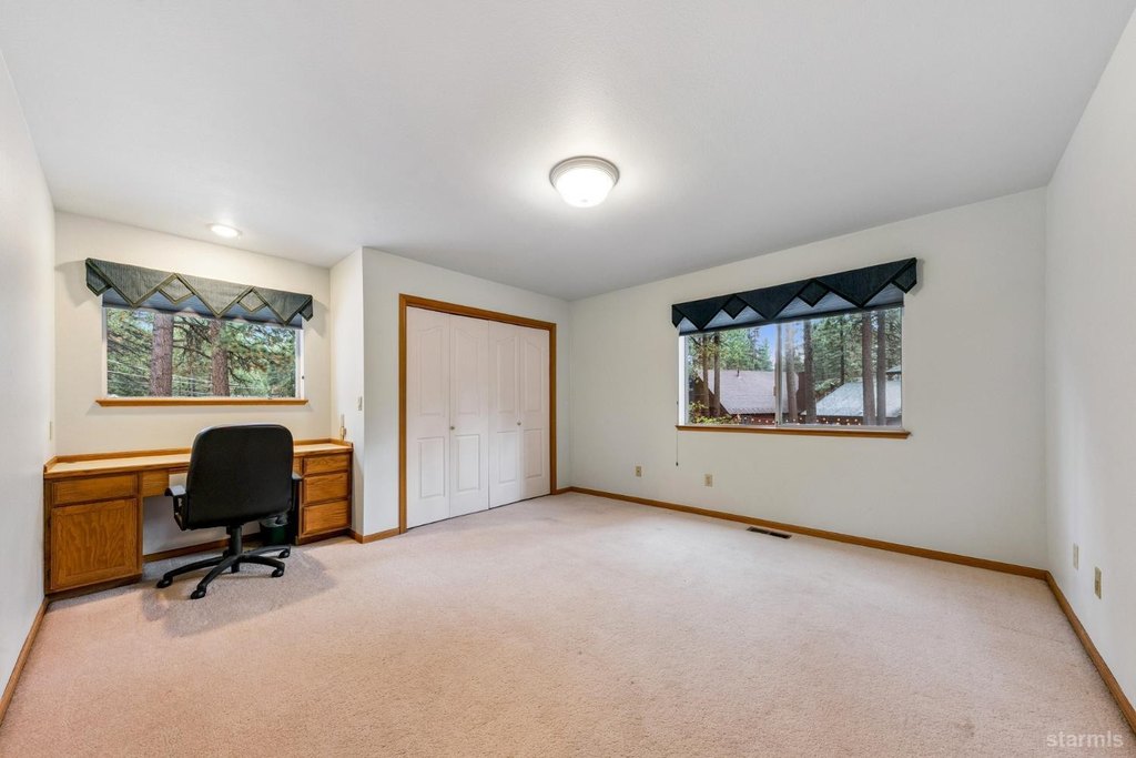 South Lake Tahoe, California, 96150, United States, 4 Bedrooms Bedrooms, ,3 BathroomsBathrooms,Residential,Forsale,1967386