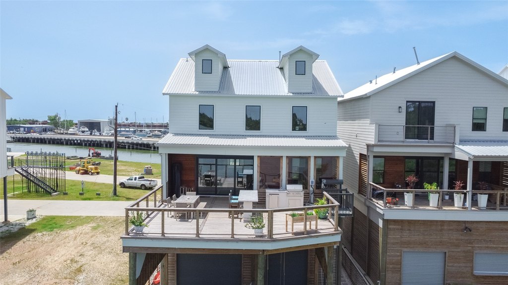 Taylor Lake Village, Texas, 77586, United States, 3 Bedrooms Bedrooms, ,2.5 BathroomsBathrooms,Residential,Forsale,1973421