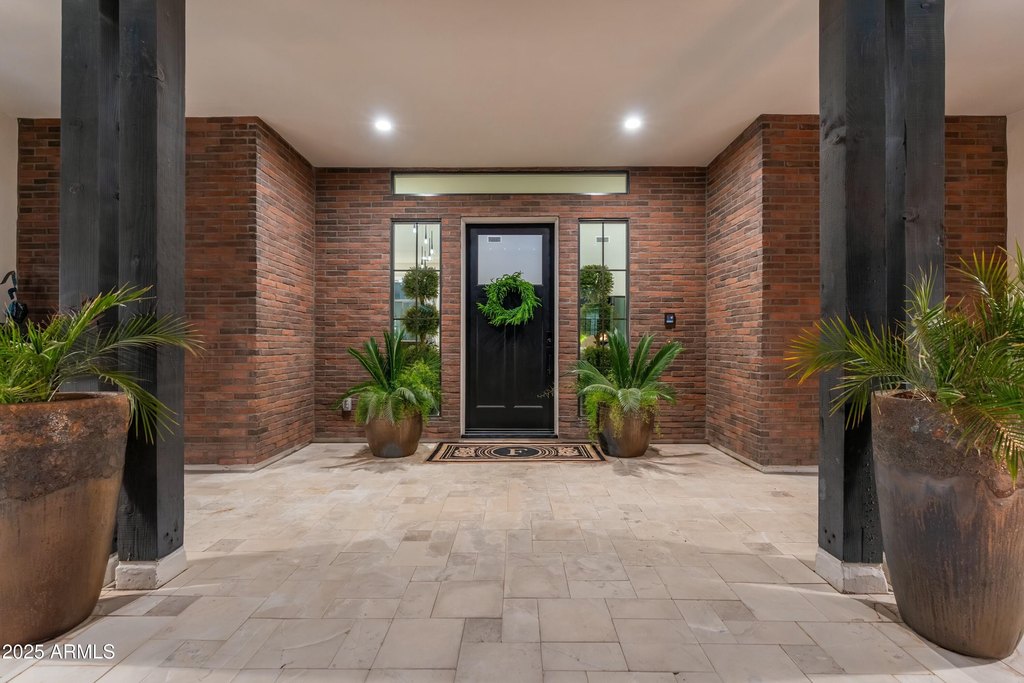 Gilbert, Arizona, 85297, United States, 6 Bedrooms Bedrooms, ,7 BathroomsBathrooms,Residential,Forsale,1953806