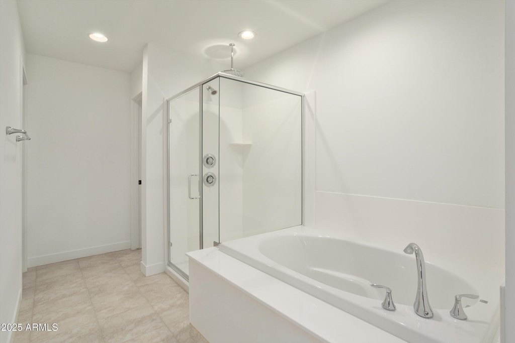 Litchfield Park, Arizona, 85340, United States, 5 Bedrooms Bedrooms, ,3 BathroomsBathrooms,Residential,Forsale,1971056